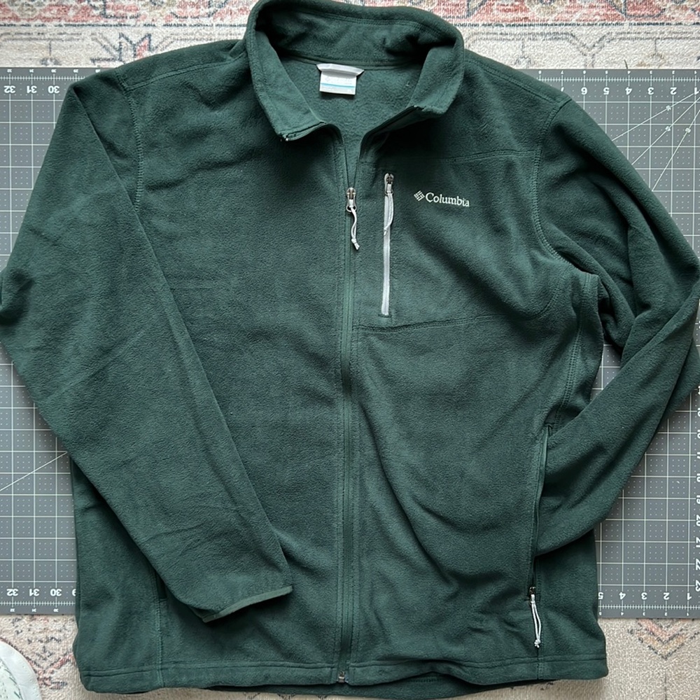 NWOT Columbia dark green zip up fleece jacket XL